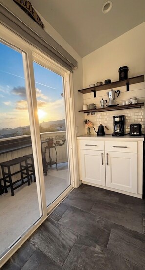 Interior - Dana Point Ocean View Luxury Condo - 30+ Night Min - Extended Stay Discounts (Monarch Beach)