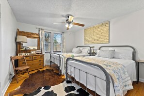 3 Schlafzimmer, Bügeleisen/Bügelbrett, kostenloses WLAN, Bettwäsche