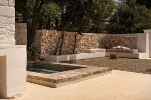 Property grounds - Exclusive Trulli & Lamia with private pool near Alberobello (Noci)