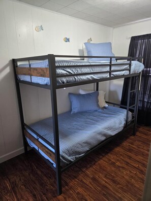 3 habitaciones, wifi y ropa de cama