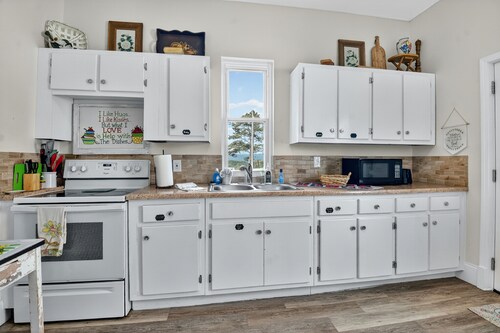 The Lilly June Cottage