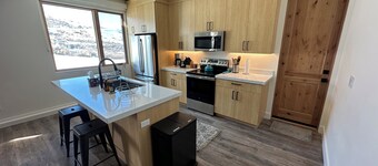 Silver Sage Suite – A Quiet, Modern Mountain Stay