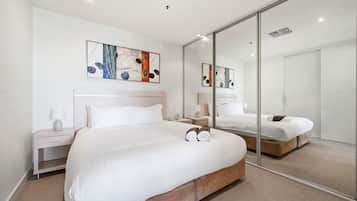 1 bedroom, desk, iron/ironing board, free WiFi