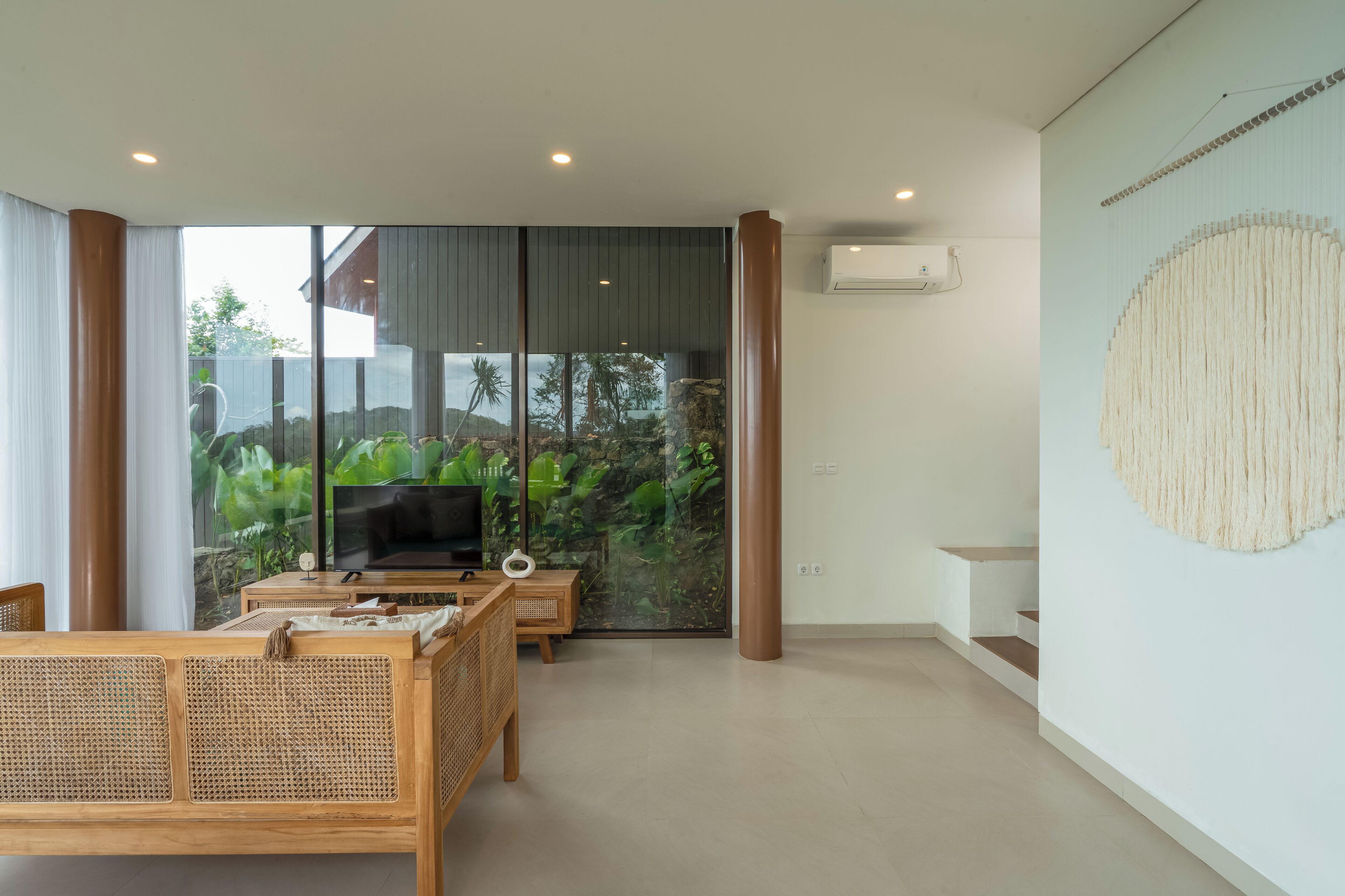 Biệt thự phong cách cổ điển, 1 phòng ngủ, ban công, quang cảnh biển | Nội thất