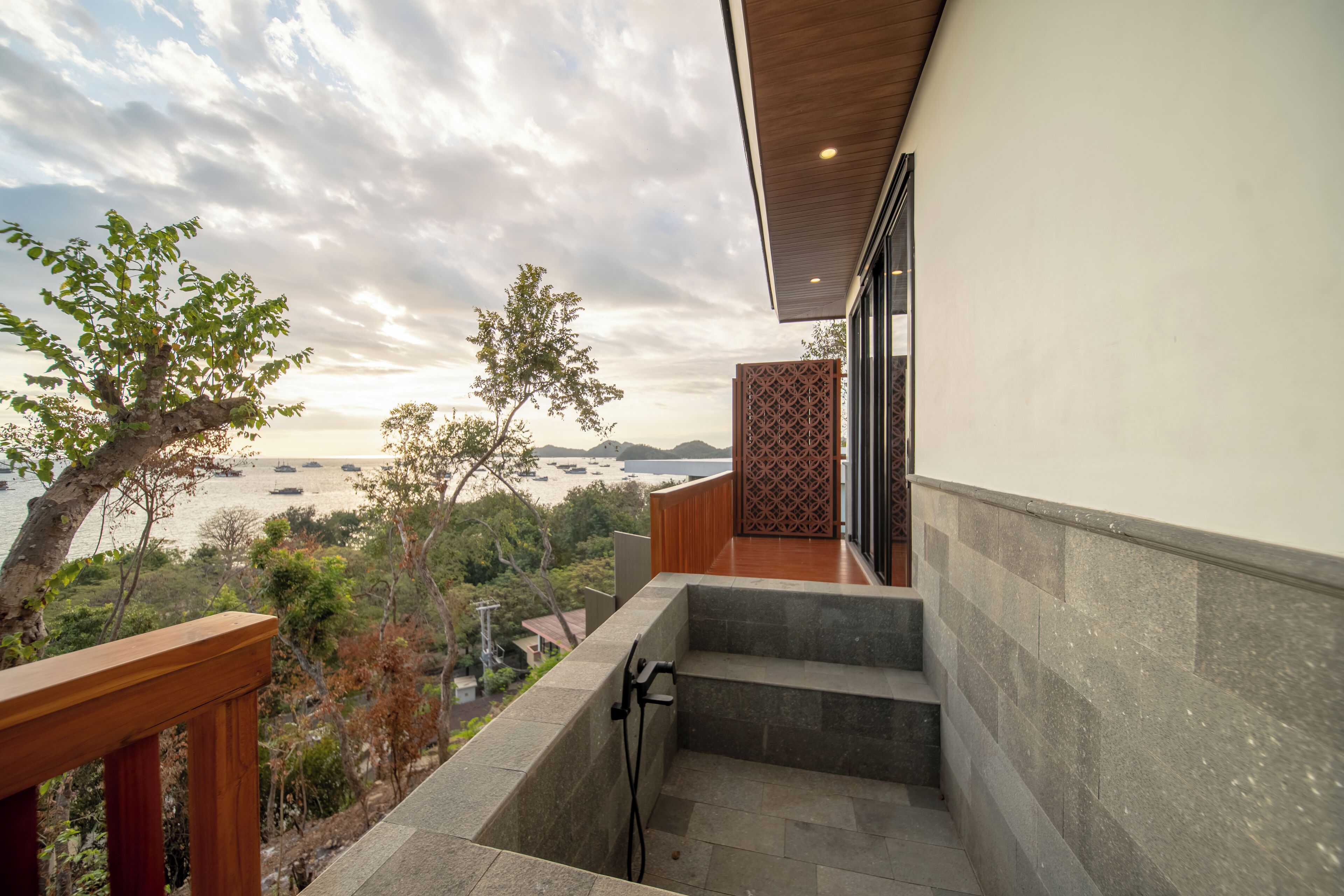 Comfort Room, Balcony, Ocean View | Terrace/patio