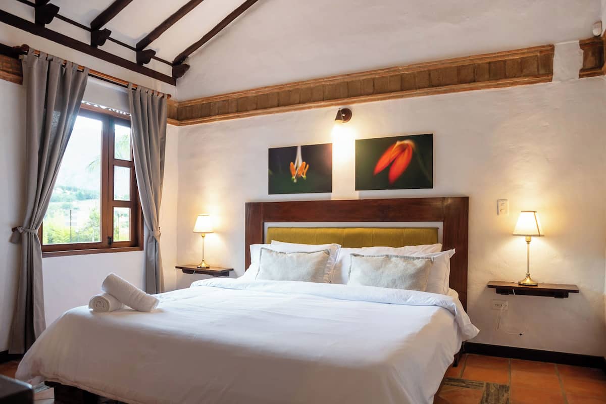 Suite Deluxe, vue sur la piscine | AccĂšs au Wi-Fi (inclus)