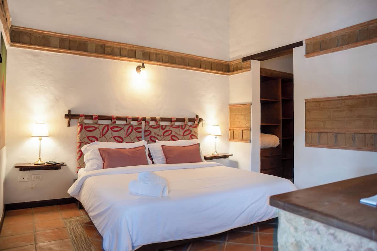 Sviitti, näköala uima-altaalle | Ilmainen Wi-Fi