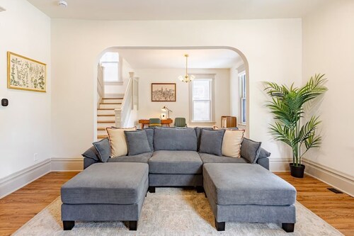 Newly Renovated Historic Gem - Central Location to Downtown, Spacious for Family