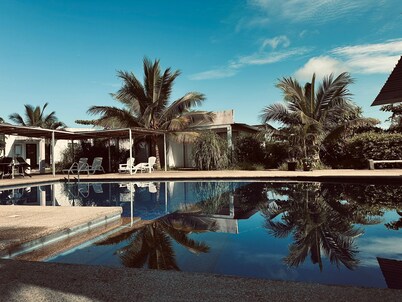 la perla suiza hotel de playa 