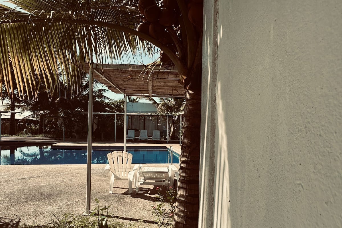 Habitación doble Confort, 1 cama Queen size, vista a la alberca, junto a la playa | Spa | Salas de tratamiento para parejas y baño turco o hammam