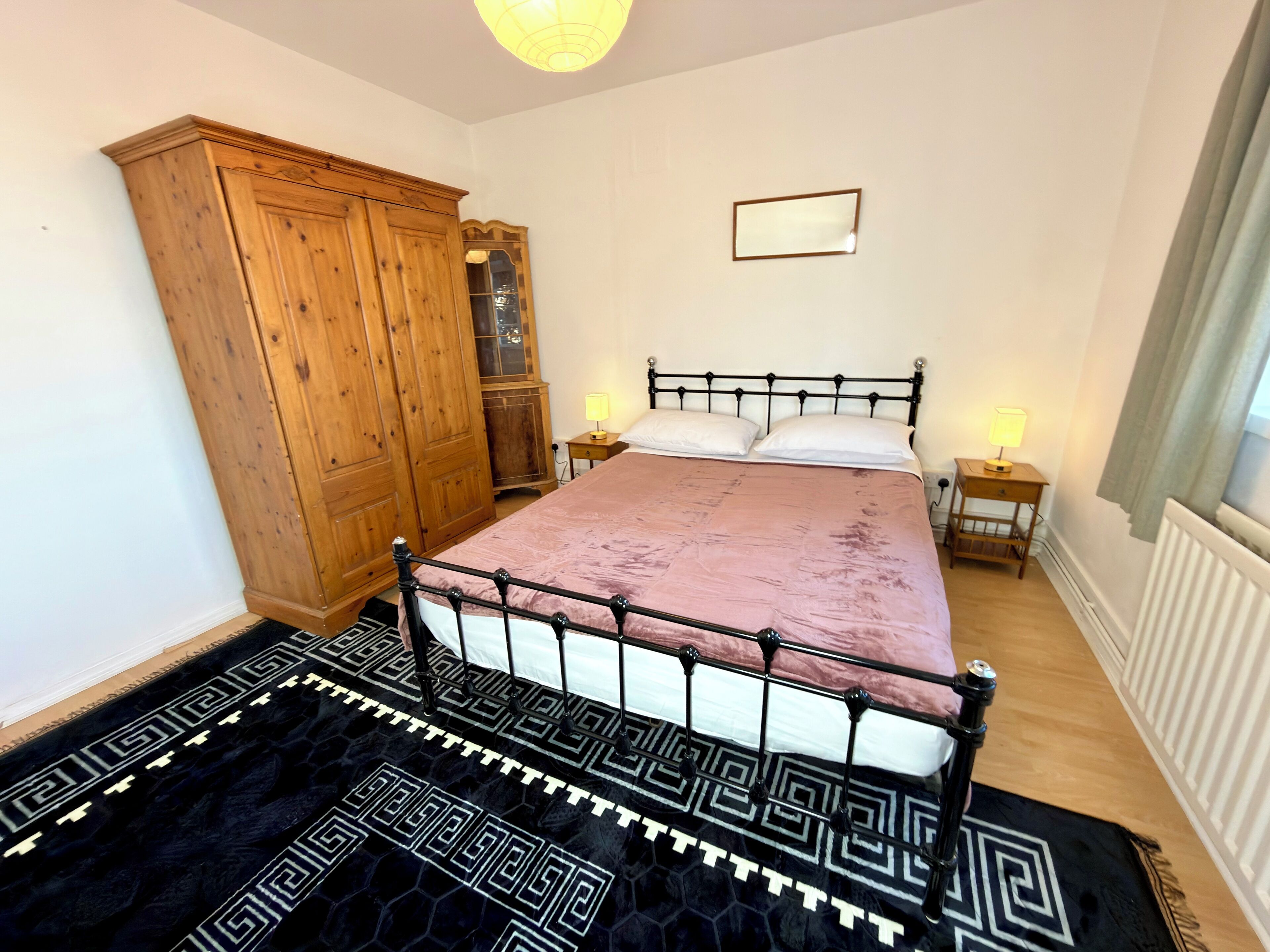 Wi-fi (inkludert) og sengetøy