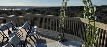 Panoramic Hill Country Rooftop View Wedding & Event Venue