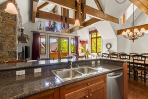Fridge, microwave, oven, stovetop - Trail Nest: Great Location - Private Hot Tub - New Listing! (Breckenridge)