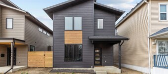 Modern 3BR 3BA - 1 Mile from Downtown - Private Parking