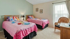 House, 4 Bedrooms | 4 bedrooms, laptop workspace, iron/ironing board, free WiFi - Villa Minutes From Disney 4bd 3bt Private Pool & Games 4 Bedroom Home (Davenport)