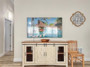 House, 4 Bedrooms | Interior - Villa Minutes From Disney 4bd 3bt Private Pool & Games 4 Bedroom Home (Davenport)