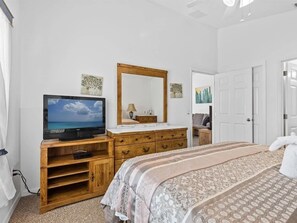 House, 3 Bedrooms - 3bd Villa With Private Pool & Golf Walmart 2 Min 3 Bedroom Home (Haines City)