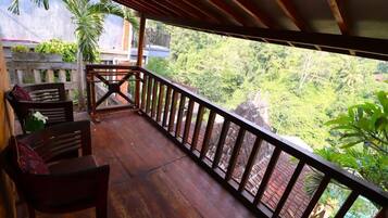 Bungalow, 1 Bedroom | Balcony