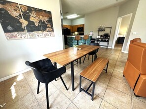 Stadtwohnung, 3 Schlafzimmer | Speisen