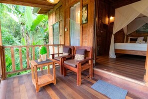 Huone, 1 makuuhuone, tupakointi sallittu | Terassi/patio