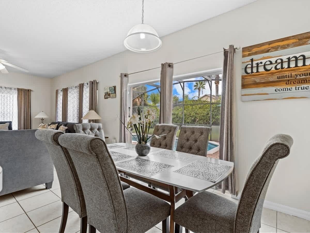 Casa de ciudad, 4 habitaciones | Restaurantes