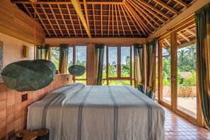 Villa Deluxe | Tabla de planchar con plancha y wifi gratis