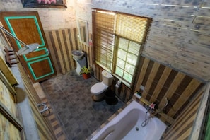 Room, 1 Bedroom, Smoking | Bathroom
