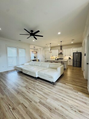 Luokittelematon kuva, 2 kautta 7, painike