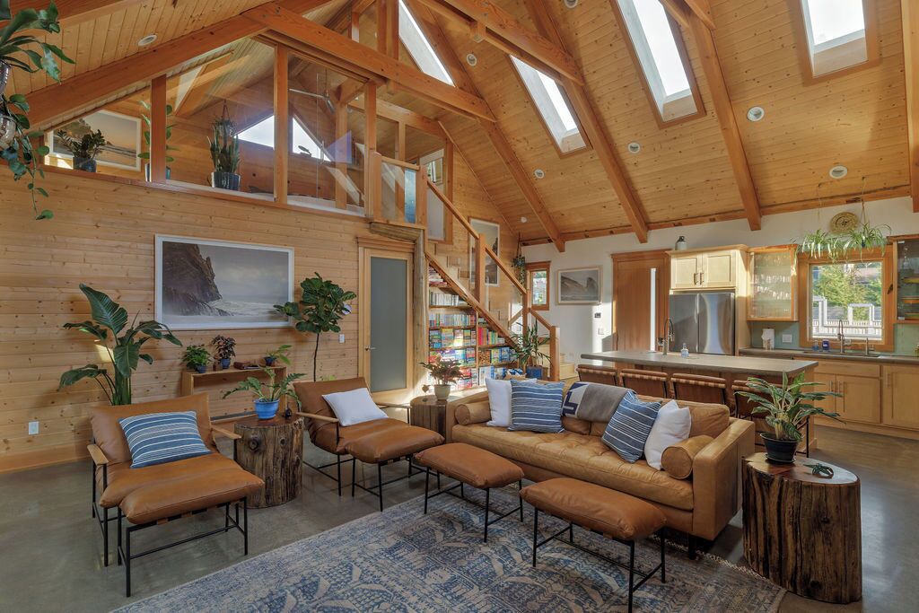Smart TV, fireplace, video games, DVD player