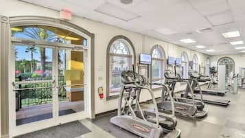 Nhà liên kế, 3 phòng ngủ | Khu thể thao