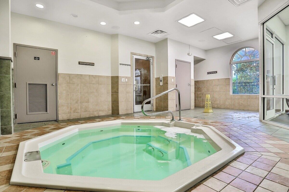 Townhome, 3 Bedrooms | Interior