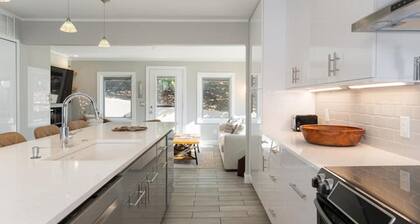 Lake Lure Getaway | Lake Lure Condo Inside Rumbling Bald Resort | Pools, Beach Access + Golf