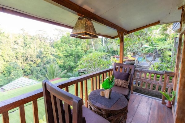 Room, 1 Bedroom, Smoking | Balcony