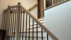 Unclassified image, 5 of 14, button - Large, renovated family home just a stone's throw from the Metro (Laval)