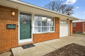 Exterior detail - Bingo! Brick Ranch w/ King Beds & Lower Game Room (Dayton)