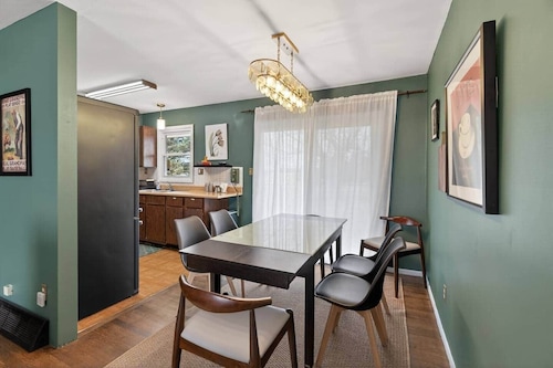 Bingo! Brick Ranch w/ King Beds & Lower Game Room