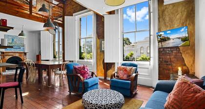 Vintage loft residence with Open-plan mezzanine's