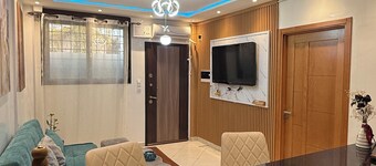 10 minutes from the beach and close to the town center