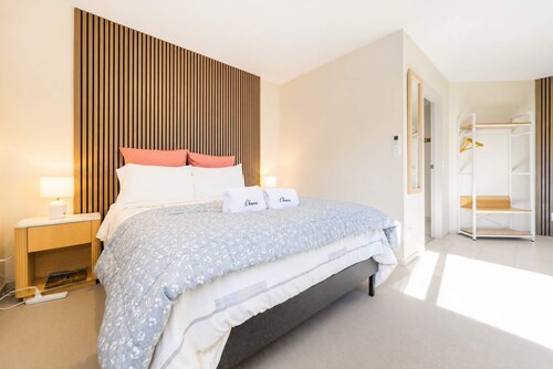 Pine Retreat | Mountain Views Near Lake Tekapo