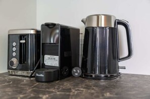 Unclassified image, 3 of 15, button - Starry Retreat - Ohana (Lake Tekapo)