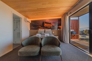 1 bedroom, iron/ironing board, WiFi, bed sheets - Starlight Escape - Ohana (Lake Tekapo)