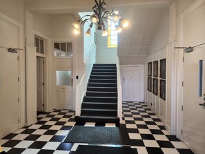 Sınıflandırılmamış resim, 25 üzerinden 2, düğme