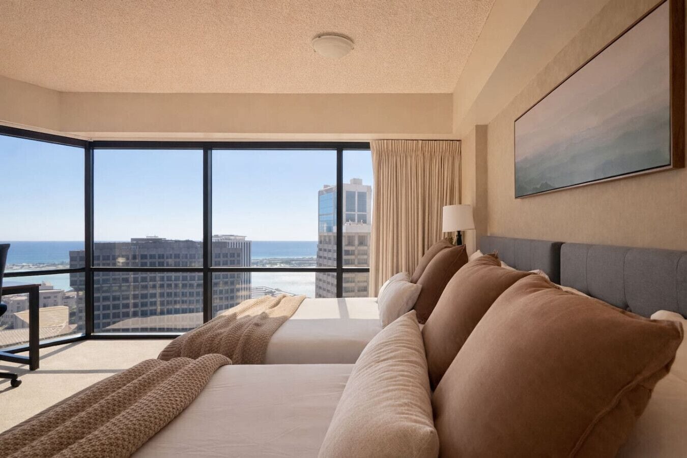 Desk, iron/ironing board, WiFi