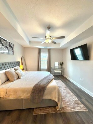 2 habitaciones, tabla de planchar con plancha, wifi y ropa de cama 