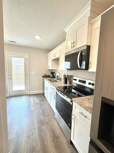 Masters Suite – Modern Townhome 7 Miles to Augusta National