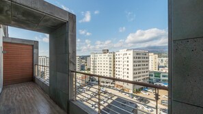Habitación Premier, 1 cama de matrimonio, terraza, vistas a la montaña | Terraza o patio