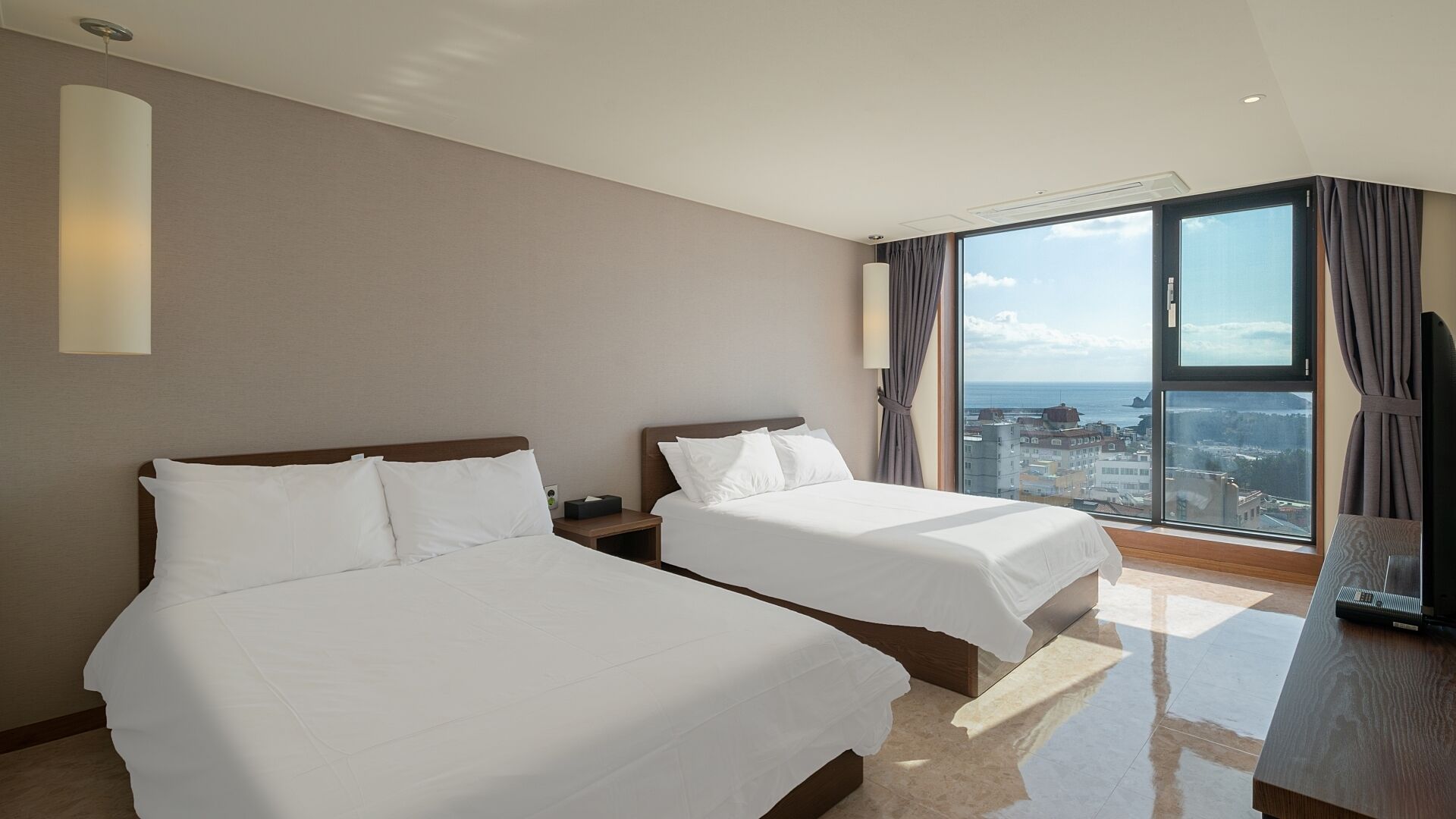 Kamar Twin Junior, pemandangan laut