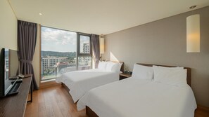 Deluxe Twin Room, 2 Double Beds - Temata Hotel Seogwipo Jeju (Seogwipo)