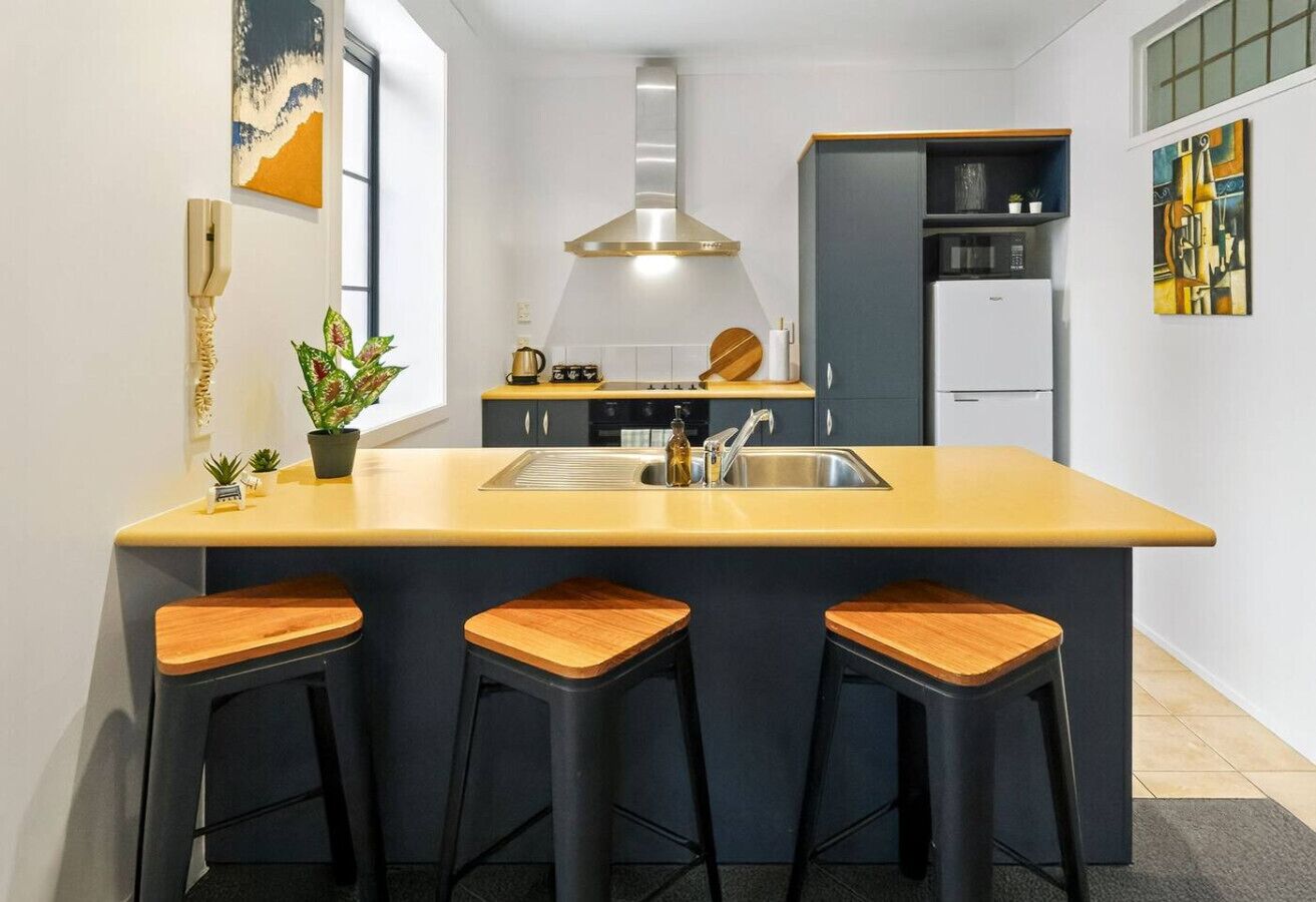 Fridge, microwave, dishwasher, toaster