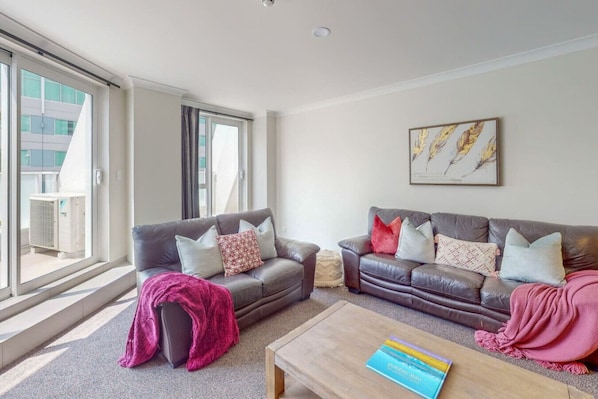 Oklassificerad bild, 1 av 12, knapp